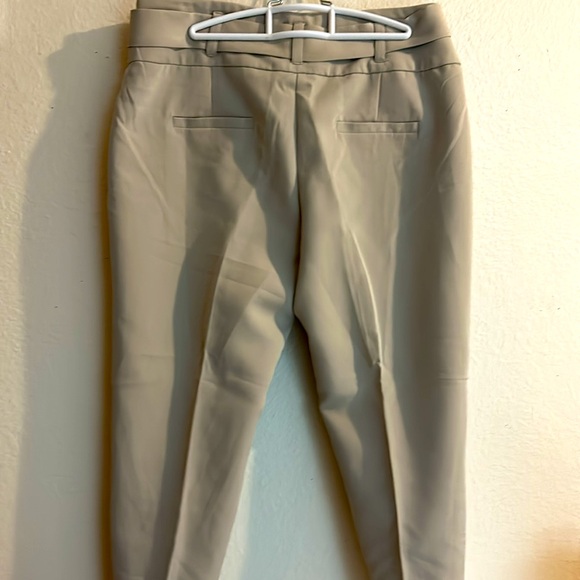 Women’s cropped pants - Picture 3 of 3